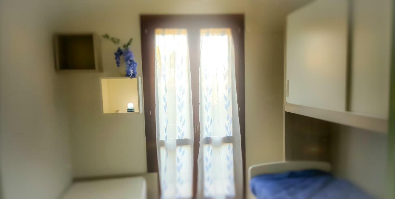 Appartamento A Pula Vicino Al Mare エクステリア 写真